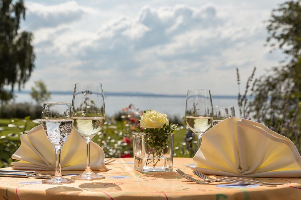 Hotel-Restaurant Schwedi Langenargen Bagian luar foto